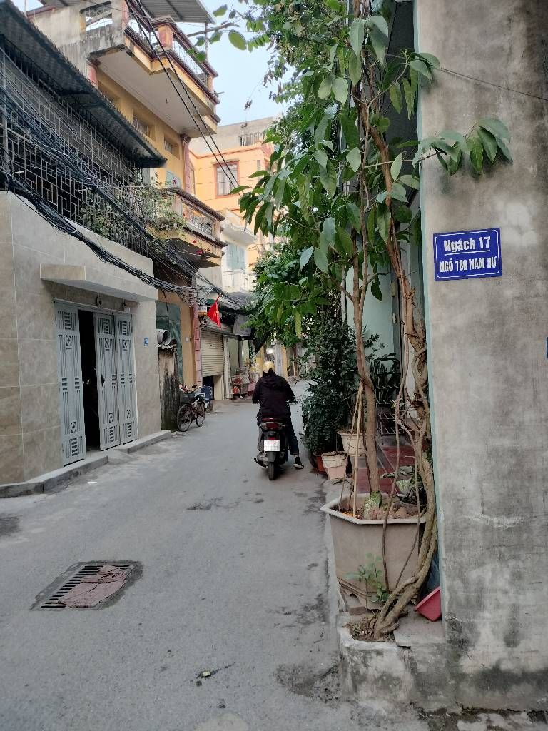 Bán nhà Nam Dư - diện tích 50m2 0 tầng - Hàng hiếm gần ô tô - giá 2,5 tỷ