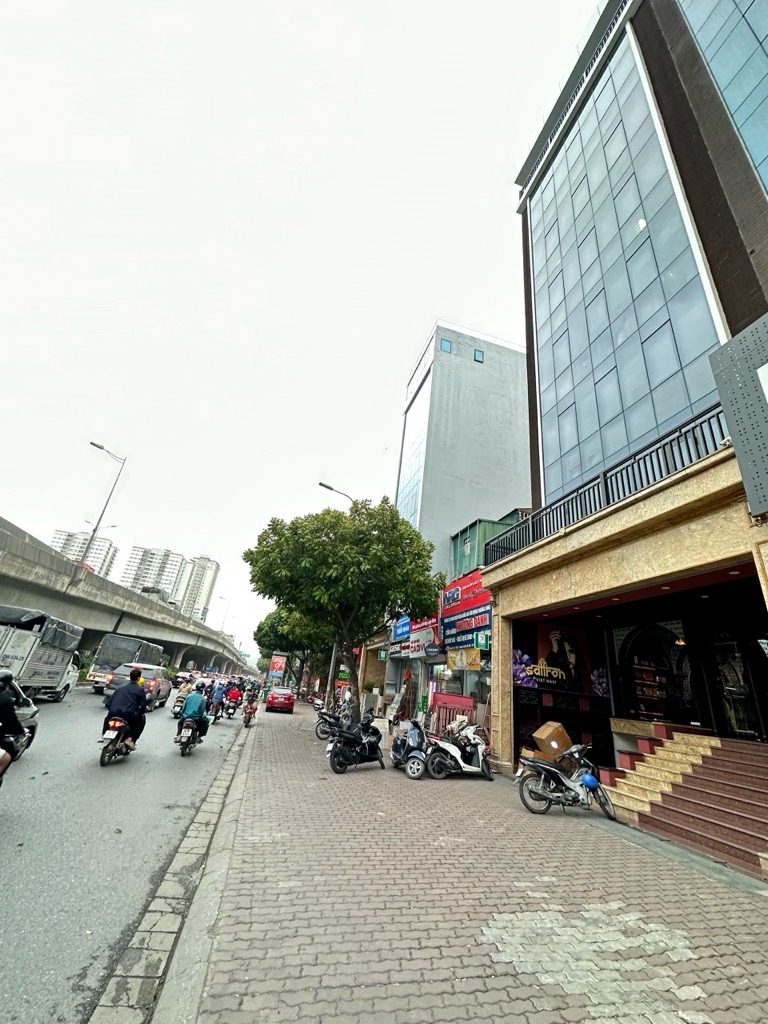 Bán nhà Khuất Duy Tiến - diện tích 110m2 9 tầng - TOÀ NHÀ VĂN PHÒNG - giá 95 tỷ