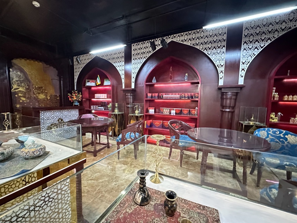 Bán nhà Khuất Duy Tiến - diện tích 110m2 9 tầng - TOÀ NHÀ VĂN PHÒNG - giá 95 tỷ