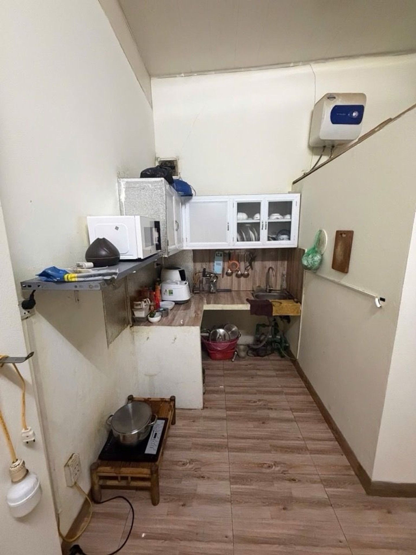 Bán nhà Giải Phóng - diện tích 60m2 1 tầng - Ngõ thông kinh doanh - giá 2,7 tỷ