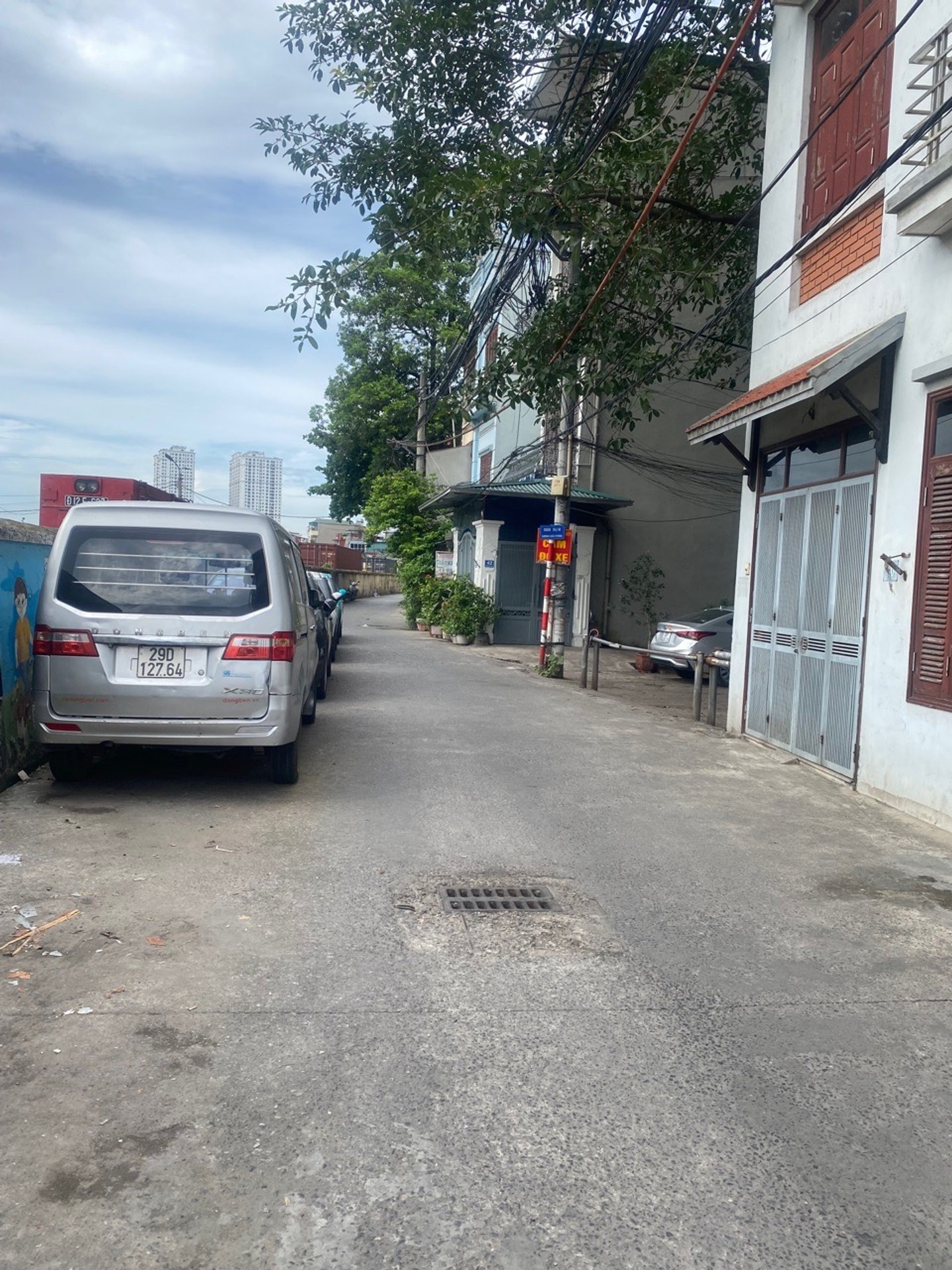 Bán nhà Giải Phóng - diện tích 60m2 1 tầng - Ngõ thông kinh doanh - giá 2,7 tỷ