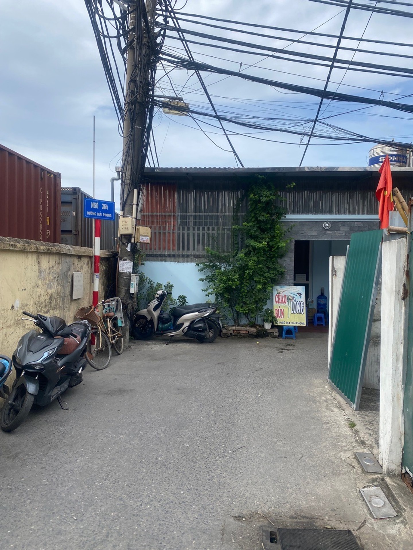 Bán nhà Giải Phóng - diện tích 60m2 1 tầng - Ngõ thông kinh doanh - giá 2,7 tỷ