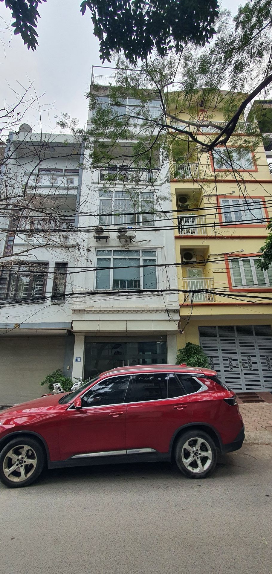 Bán nhà Nguyễn Khuyến - diện tích 75m2 6 tầng - Nhà đẹp hiếm có - giá 28 tỷ