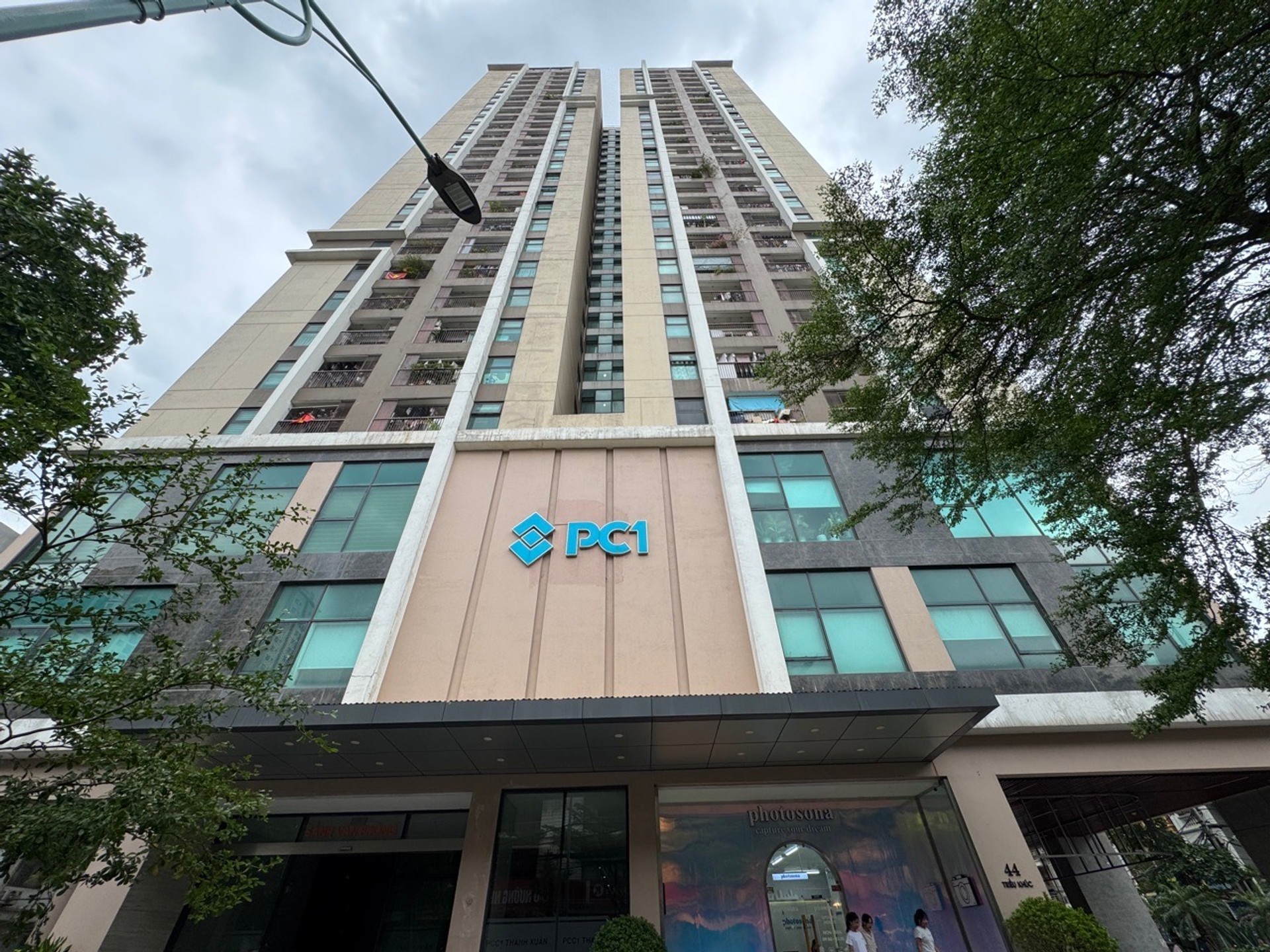 Bán nhà Triều Khúc - diện tích 78m2 1 tầng - Căn góc view mặt đường - giá 8,15 tỷ