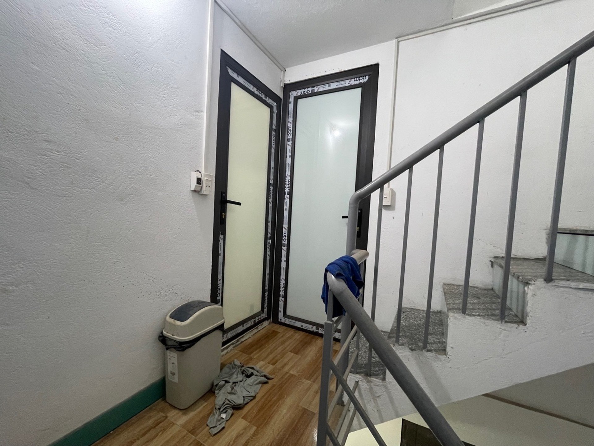 Bán nhà Vĩnh Hưng - diện tích 60m2 3 tầng - MẶT PHỐ Ô TÔ KINH DOANH - giá 17 tỷ