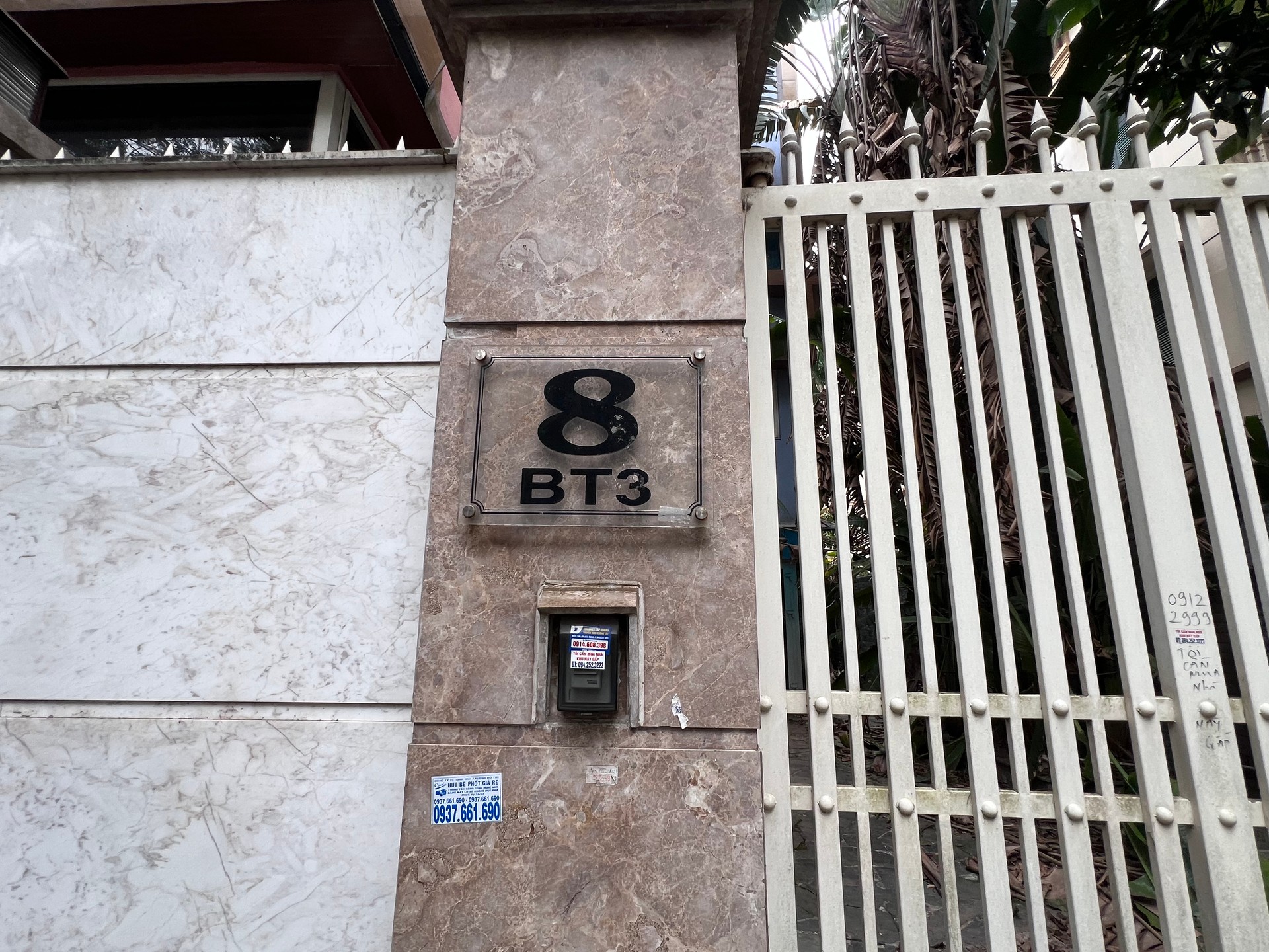 Bán nhà Nguyễn Duy Trinh - diện tích 508m2 4 tầng - Chỉ có 1 mặt tiền - giá 200 tỷ