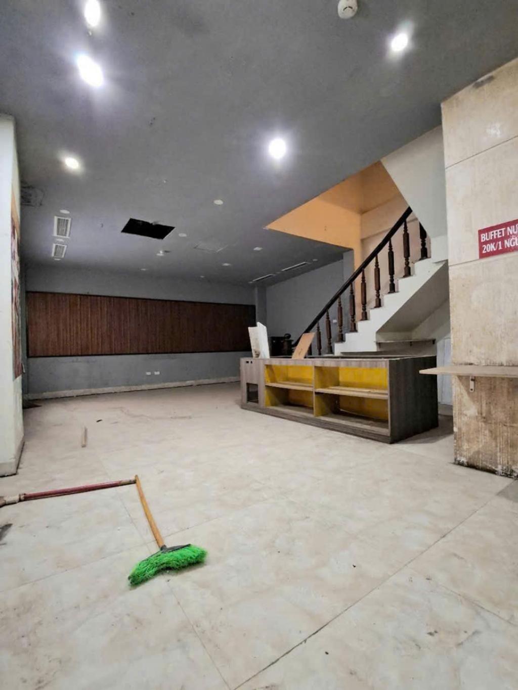 Bán nhà Hồ Đền Lừ - diện tích 86.1m2 9 tầng - TÒA VĂN PHÒNG - MẶT PHỐ - LÔ GÓC - giá 57 tỷ