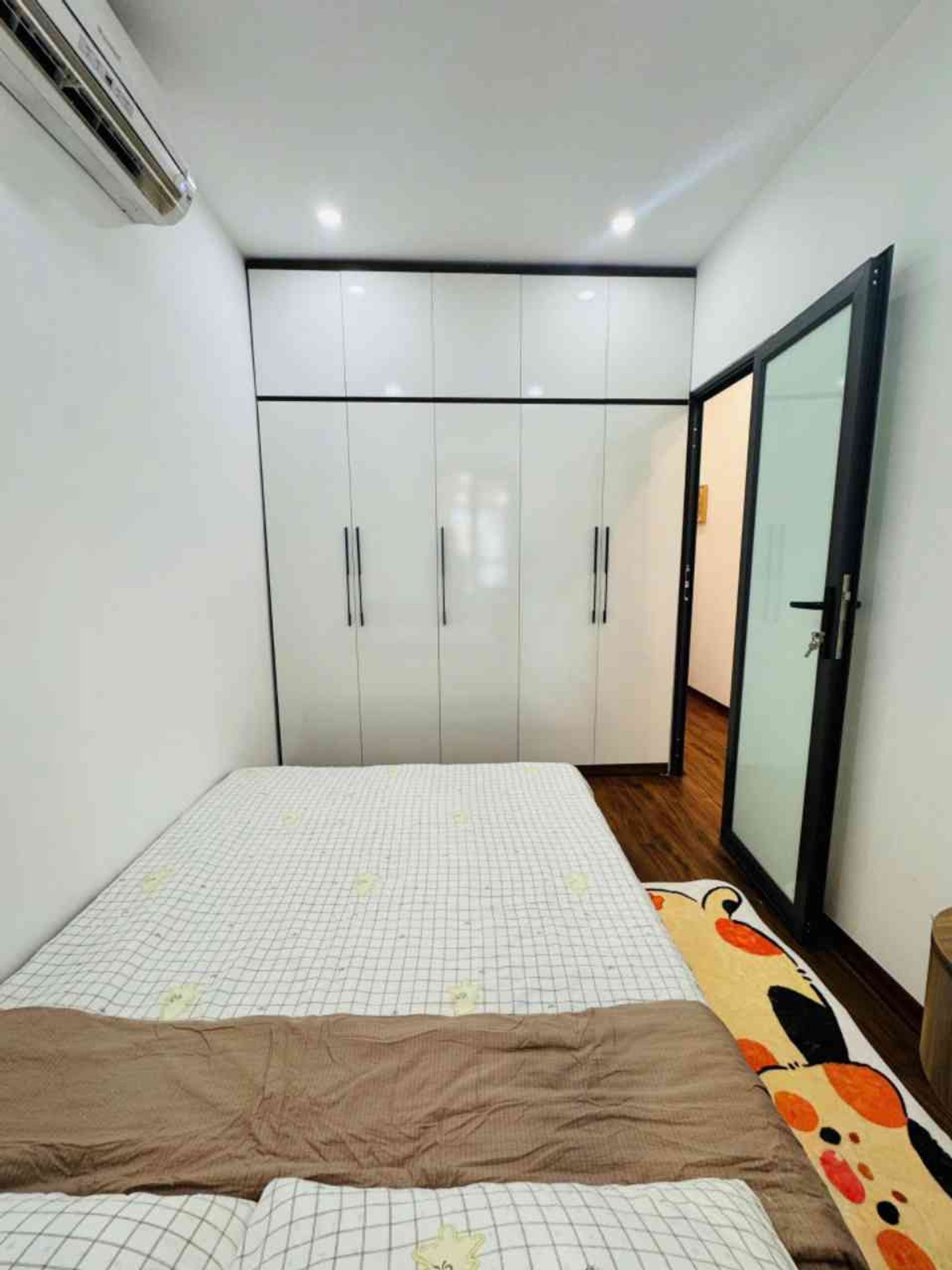 Bán nhà Gốc Đề - diện tích 52m2 3 tầng - Căn góc phố Minh Khai - giá 3,28 tỷ