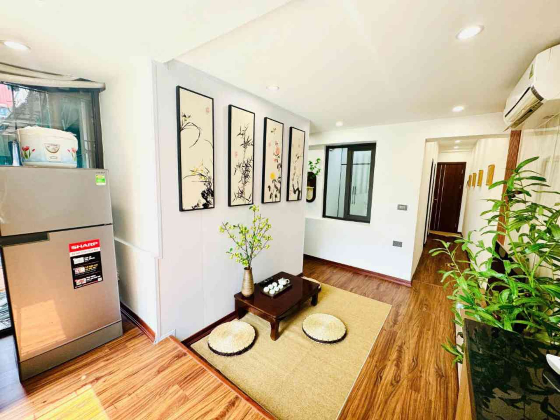 Bán nhà Gốc Đề - diện tích 52m2 3 tầng - Căn góc phố Minh Khai - giá 3,28 tỷ