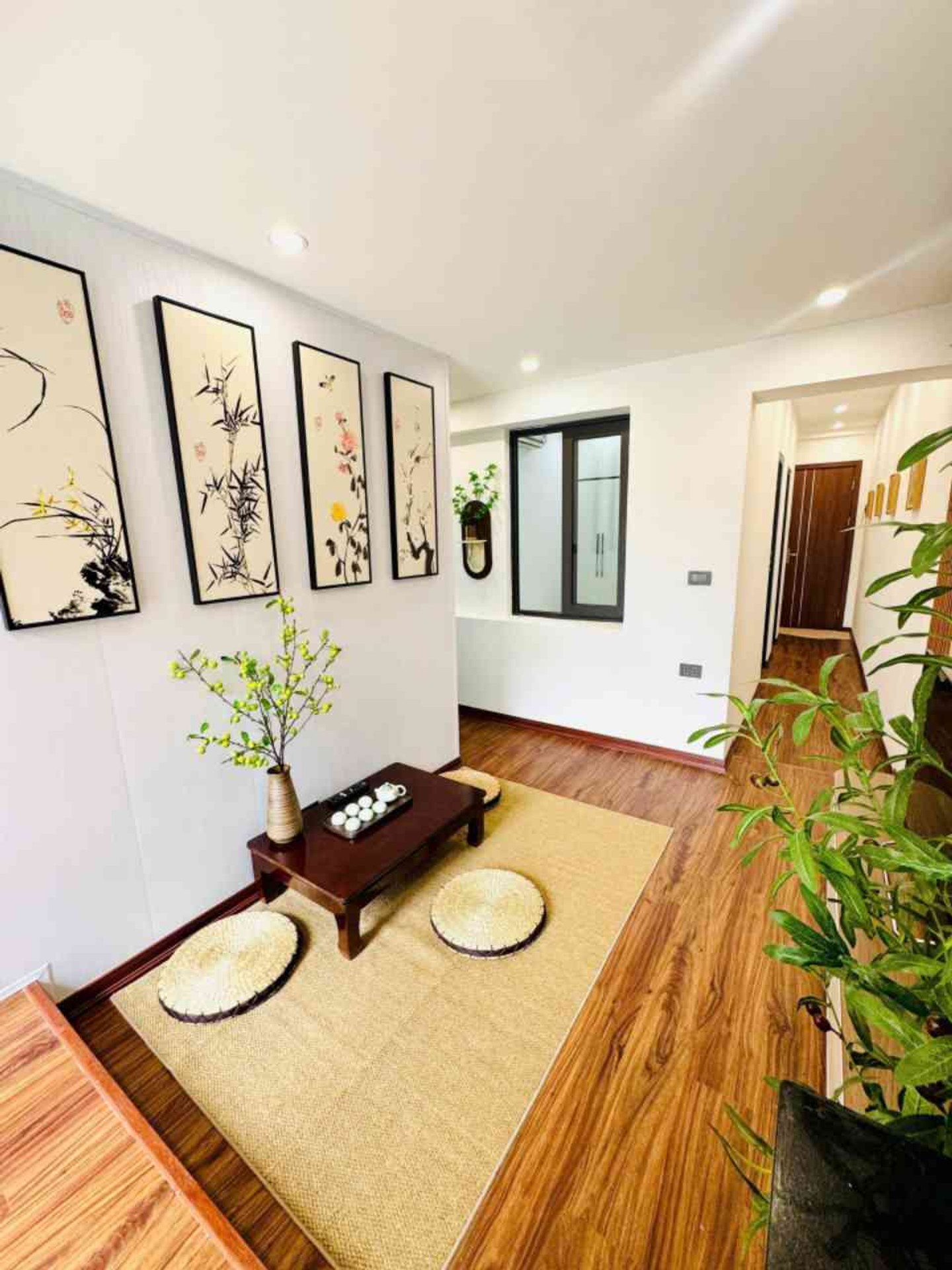 Bán nhà Gốc Đề - diện tích 52m2 3 tầng - Căn góc phố Minh Khai - giá 3,28 tỷ