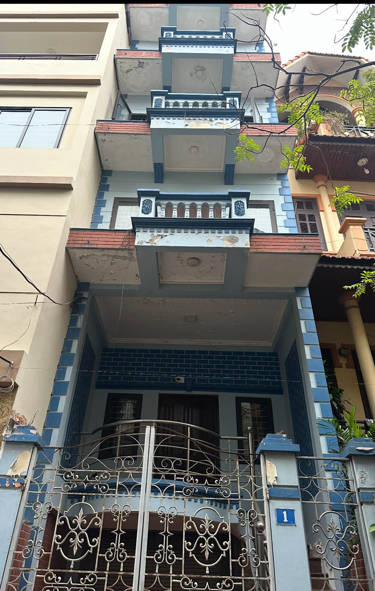 Bán nhà Phố Đại Đồng - diện tích 60m2 5 tầng - Mặt ngõ thông - giá 13,9 tỷ