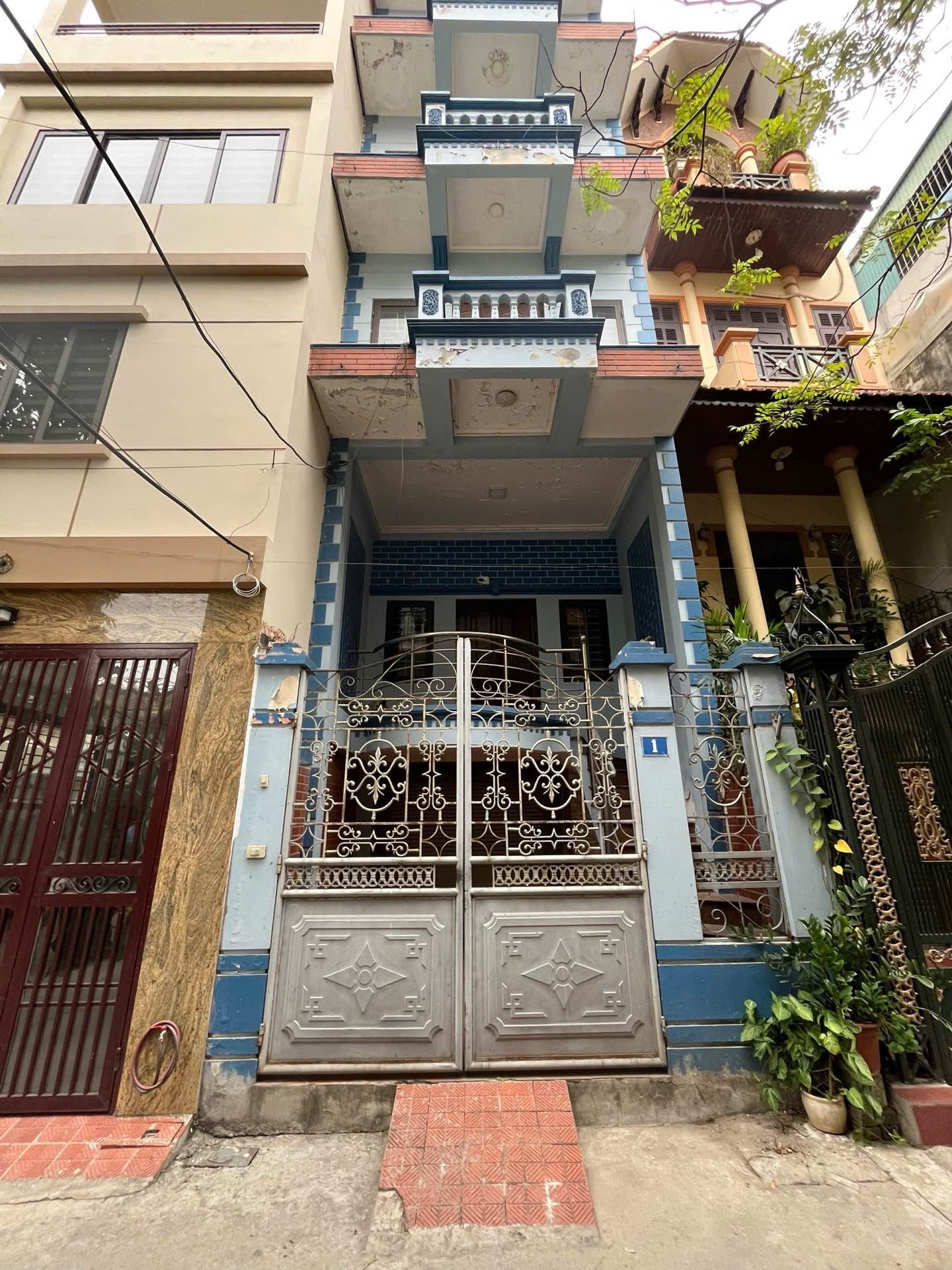 Bán nhà Phố Đại Đồng - diện tích 60m2 5 tầng - Mặt ngõ thông - giá 13,9 tỷ
