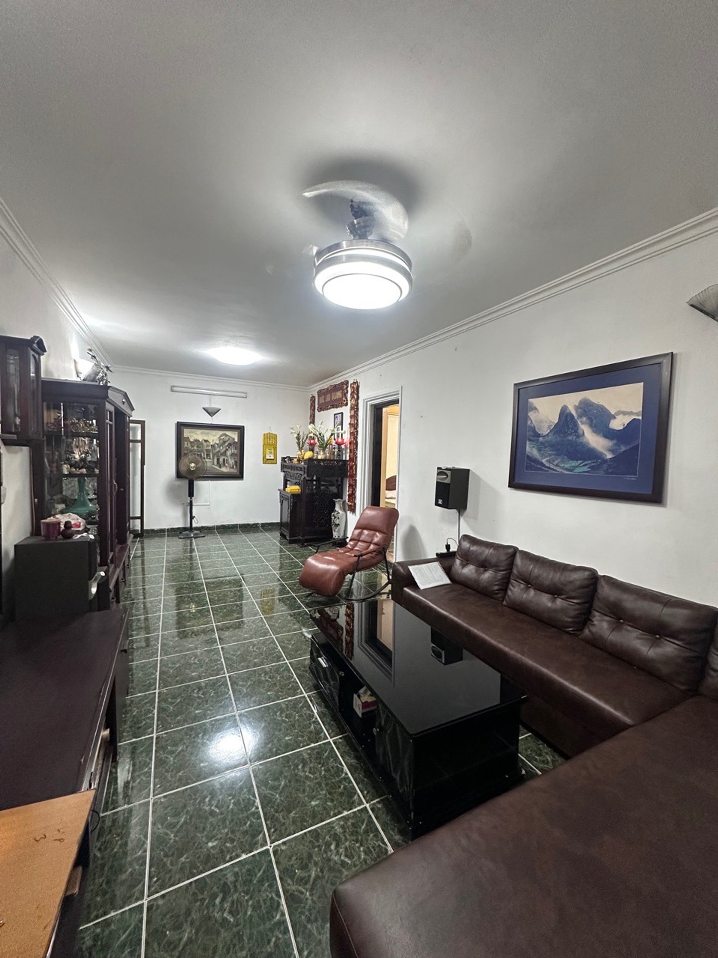 Bán nhà Hoàng Ngọc Phách - diện tích 130m2 3 tầng - Lô góc - giá 7,5 tỷ