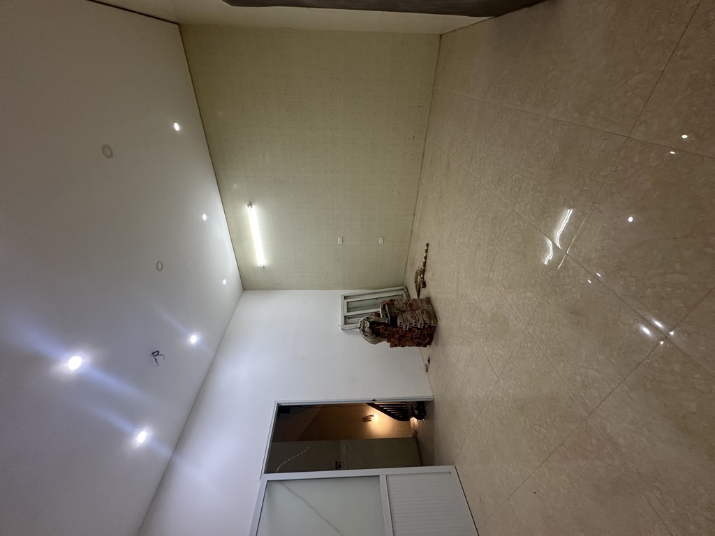 Bán nhà Bạch Mai - diện tích 55m2 3 tầng - Ngõ thông - giá 10 tỷ