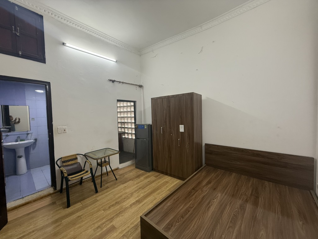 Bán nhà Yên Lãng - diện tích 72m2 6 tầng - Ô TÔ VÀO NHÀ - giá 30 tỷ