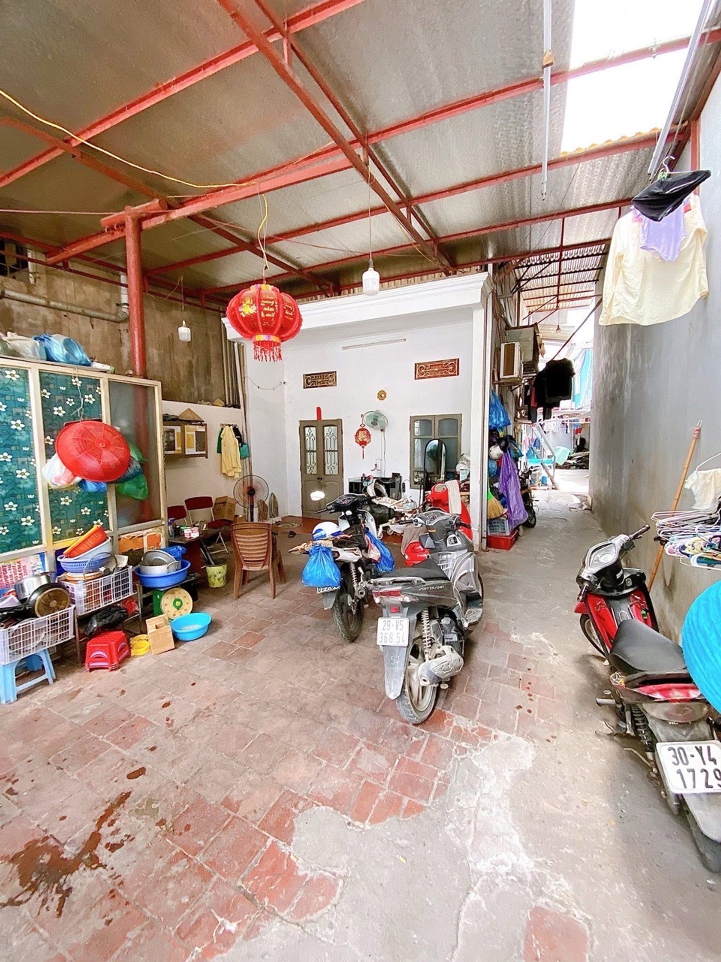 Bán nhà Minh Khai - diện tích 183m2 1 tầng - Ô tô tránh, thông bàn cờ - giá 42,8 tỷ