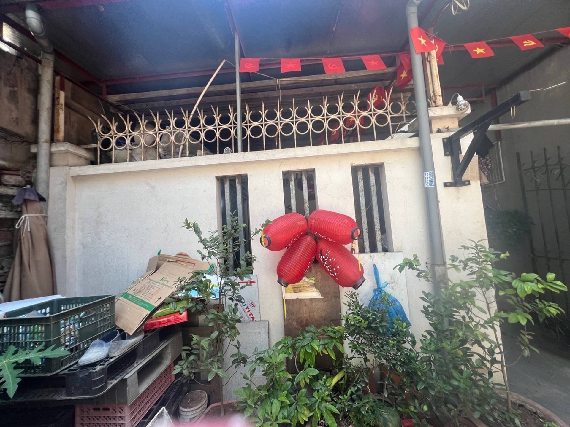 Bán nhà Minh Khai - diện tích 183m2 1 tầng - Ô tô tránh, thông bàn cờ - giá 42,8 tỷ