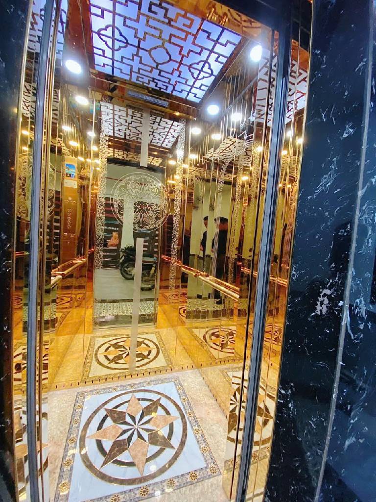 Bán nhà Hai Bà Trưng - diện tích 36m2 6 tầng - Lô góc - giá 11,5 tỷ