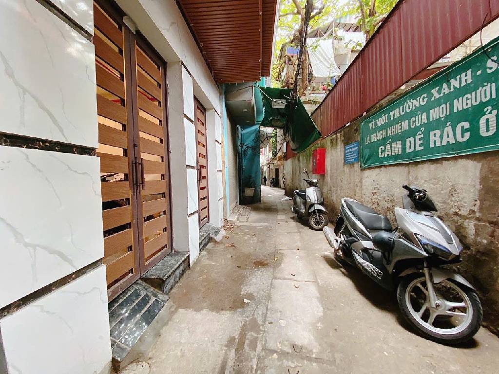 Bán nhà Hai Bà Trưng - diện tích 36m2 6 tầng - Lô góc - giá 11,5 tỷ