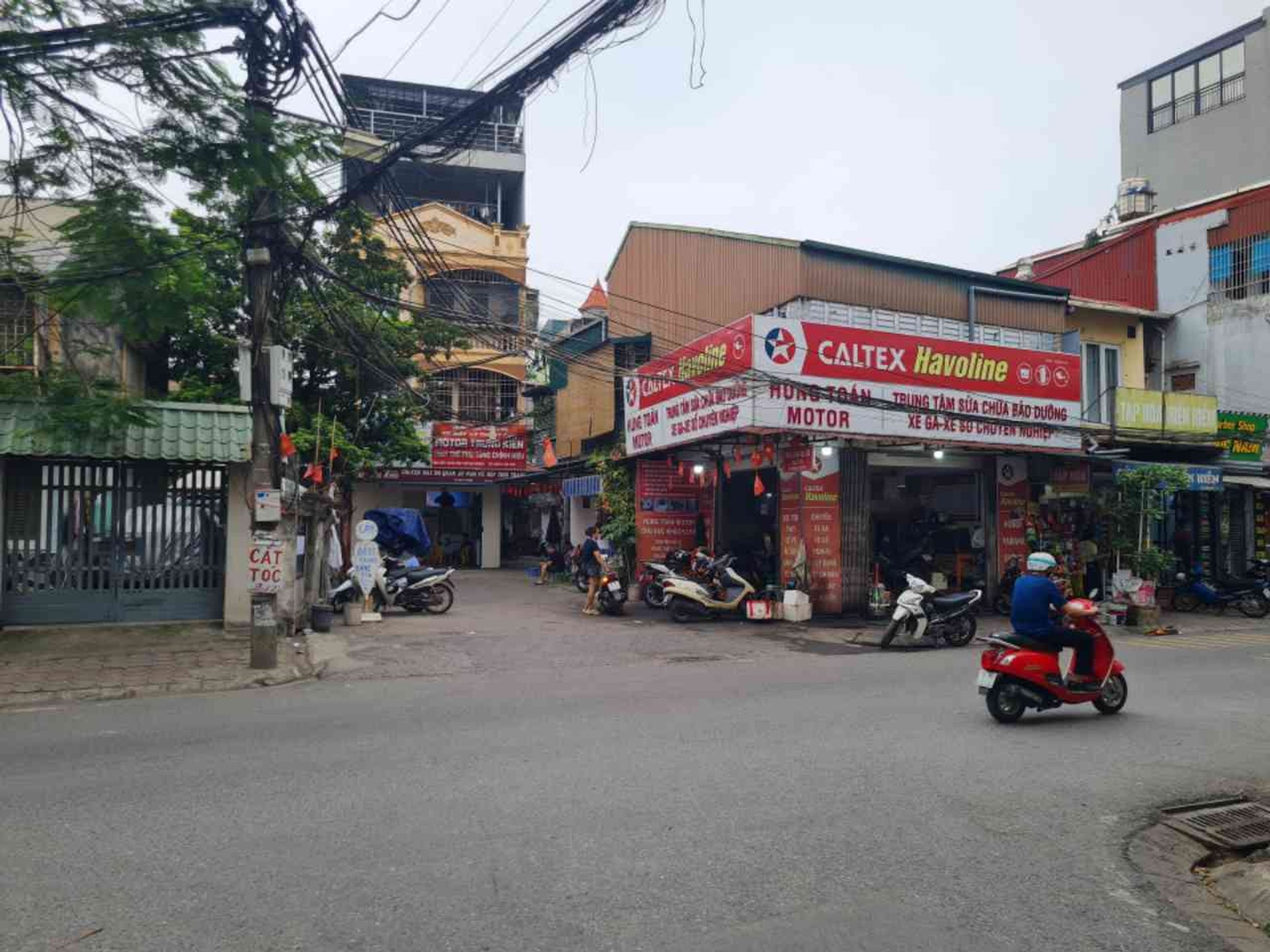 Bán nhà Mai Động - diện tích 38m2 2 tầng - ngõ thông gần ô tô - giá 5,15 tỷ