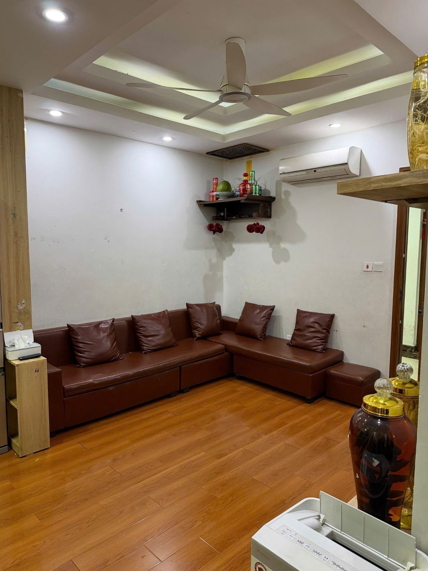 Bán nhà Hưng Thịnh - diện tích 47m2 19 tầng - Nhà đẹp tầng trung - giá 4,2 tỷ