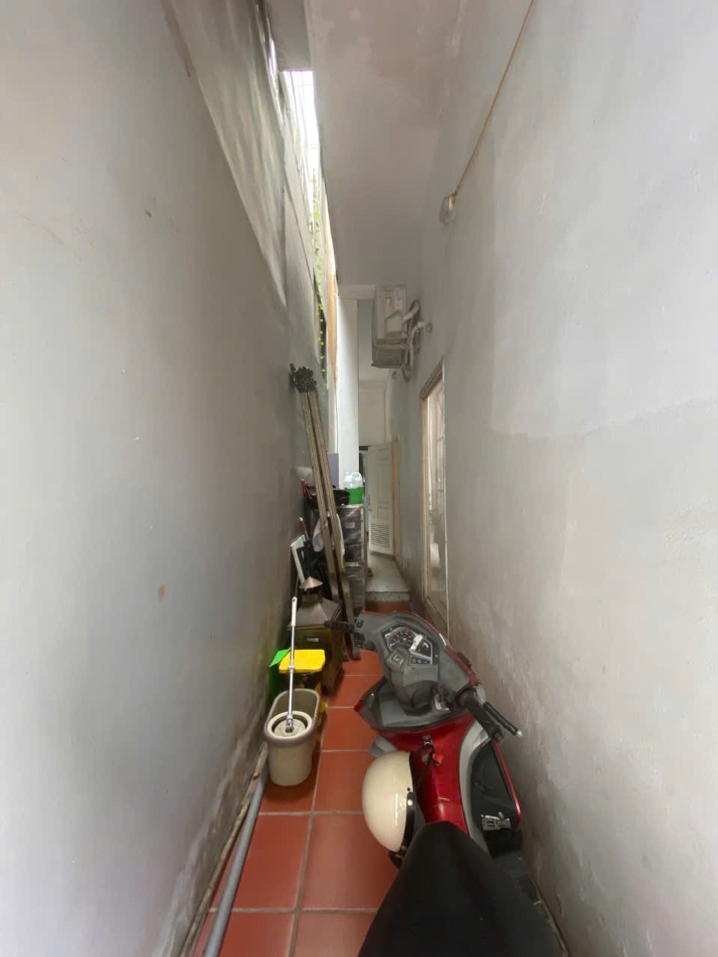 Bán nhà Lê Trọng Tấn - diện tích 98.5m2 0 tầng - Lô góc 2 mặt thoáng - giá 45 tỷ