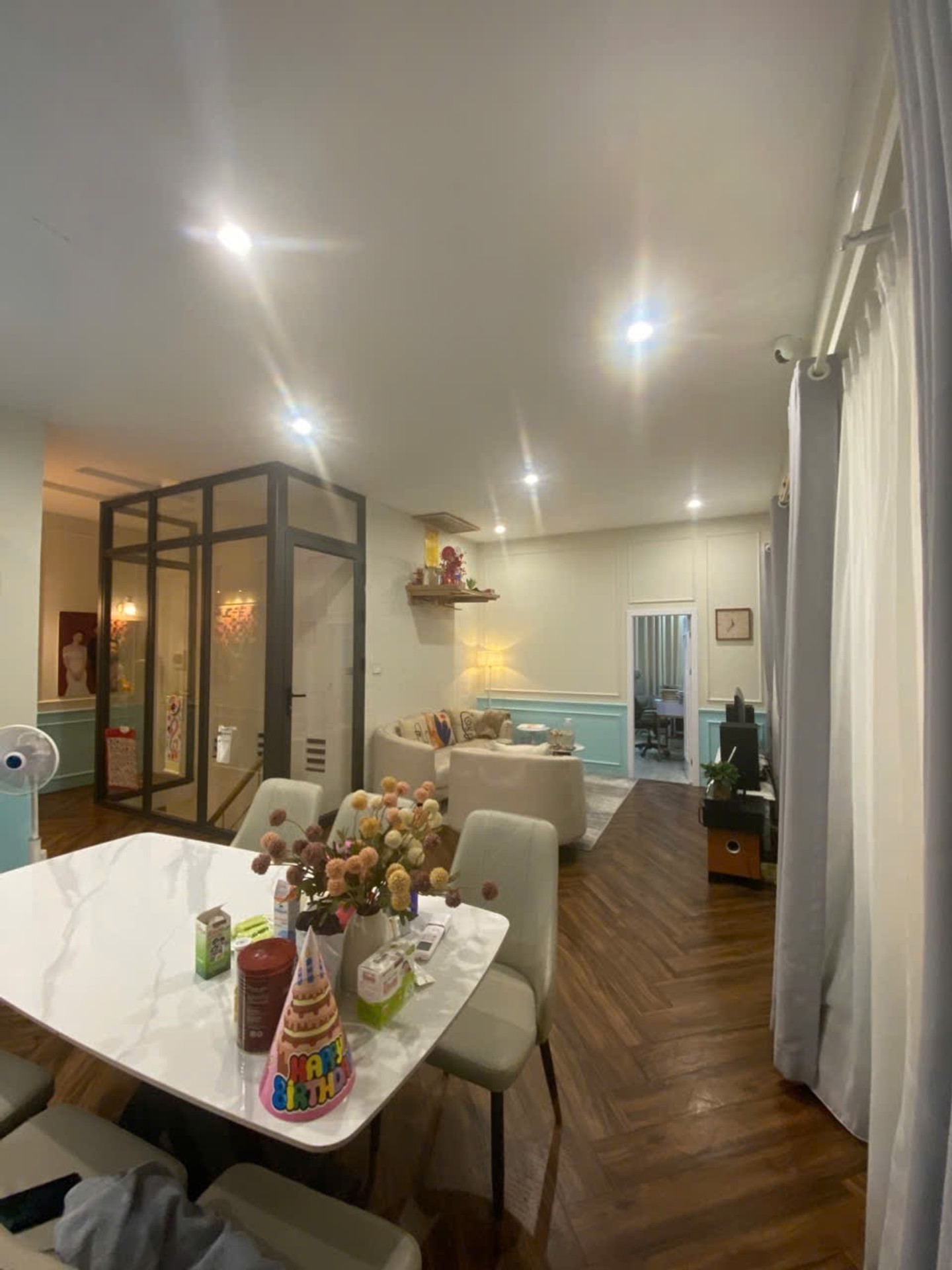 Bán nhà Lê Trọng Tấn - diện tích 98.5m2 0 tầng - Lô góc 2 mặt thoáng - giá 45 tỷ