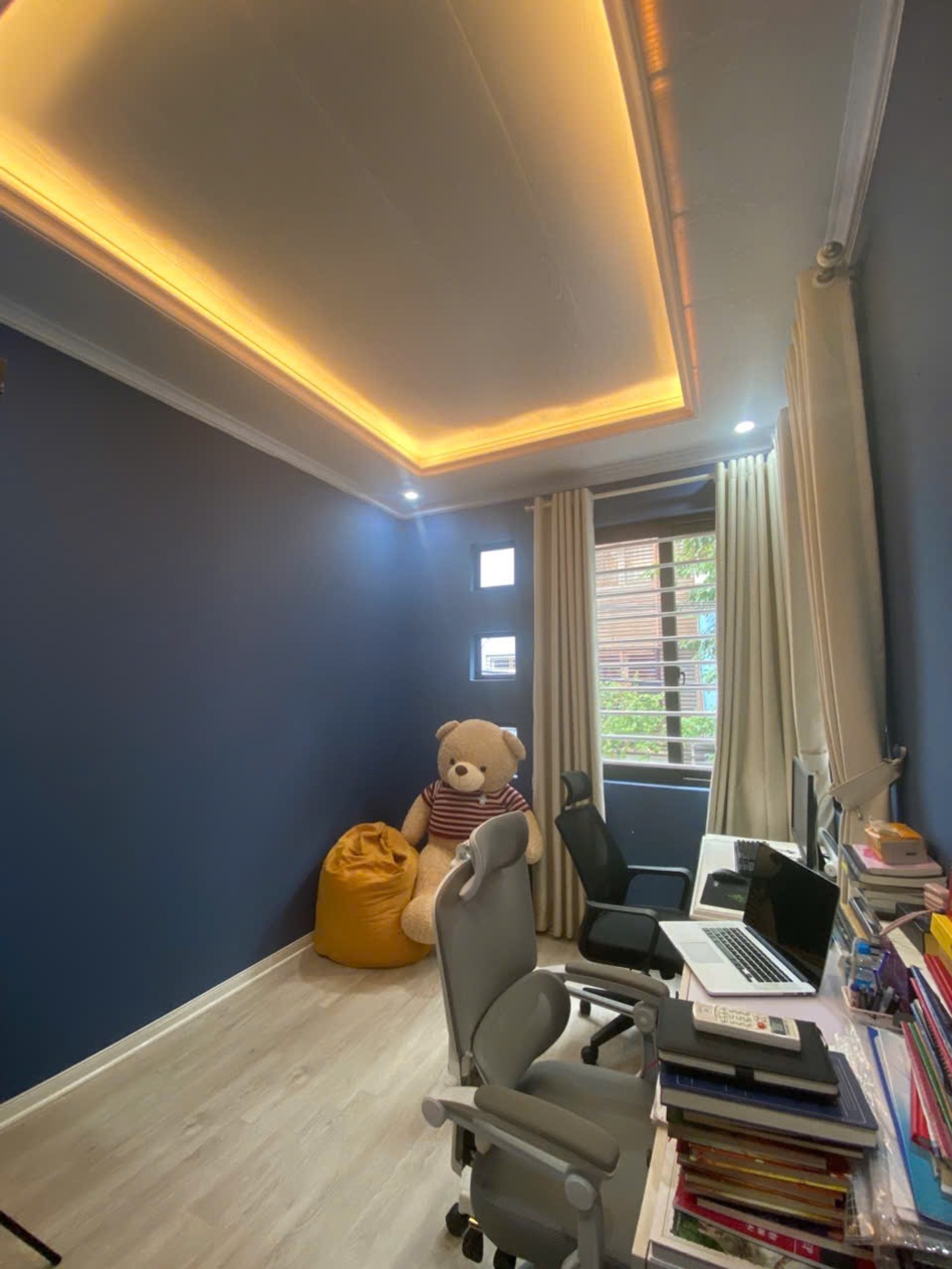 Bán nhà Lê Trọng Tấn - diện tích 98.5m2 0 tầng - Lô góc 2 mặt thoáng - giá 45 tỷ