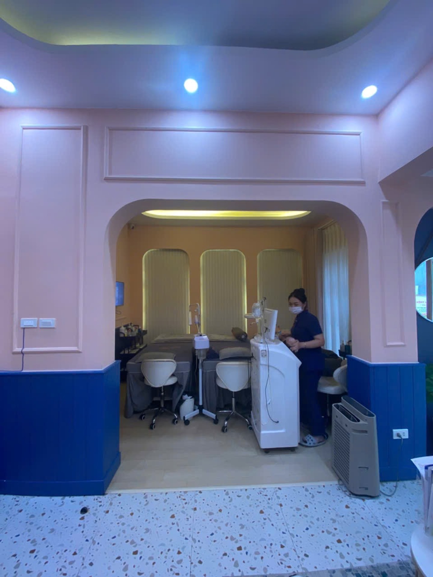 Bán nhà Lê Trọng Tấn - diện tích 98.5m2 0 tầng - Lô góc 2 mặt thoáng - giá 45 tỷ