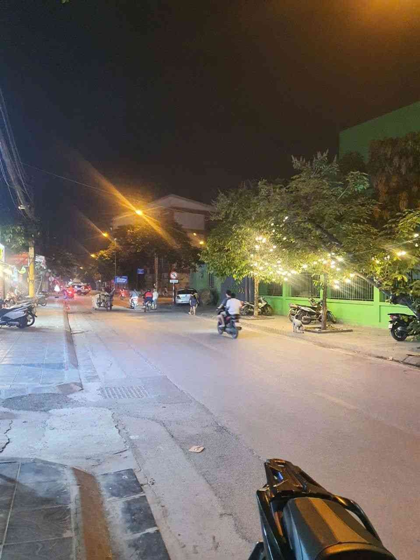 Bán nhà Thịnh Liệt - diện tích 22m2 1 tầng - Ô tô tải đỗ cổng - giá 2,25 tỷ