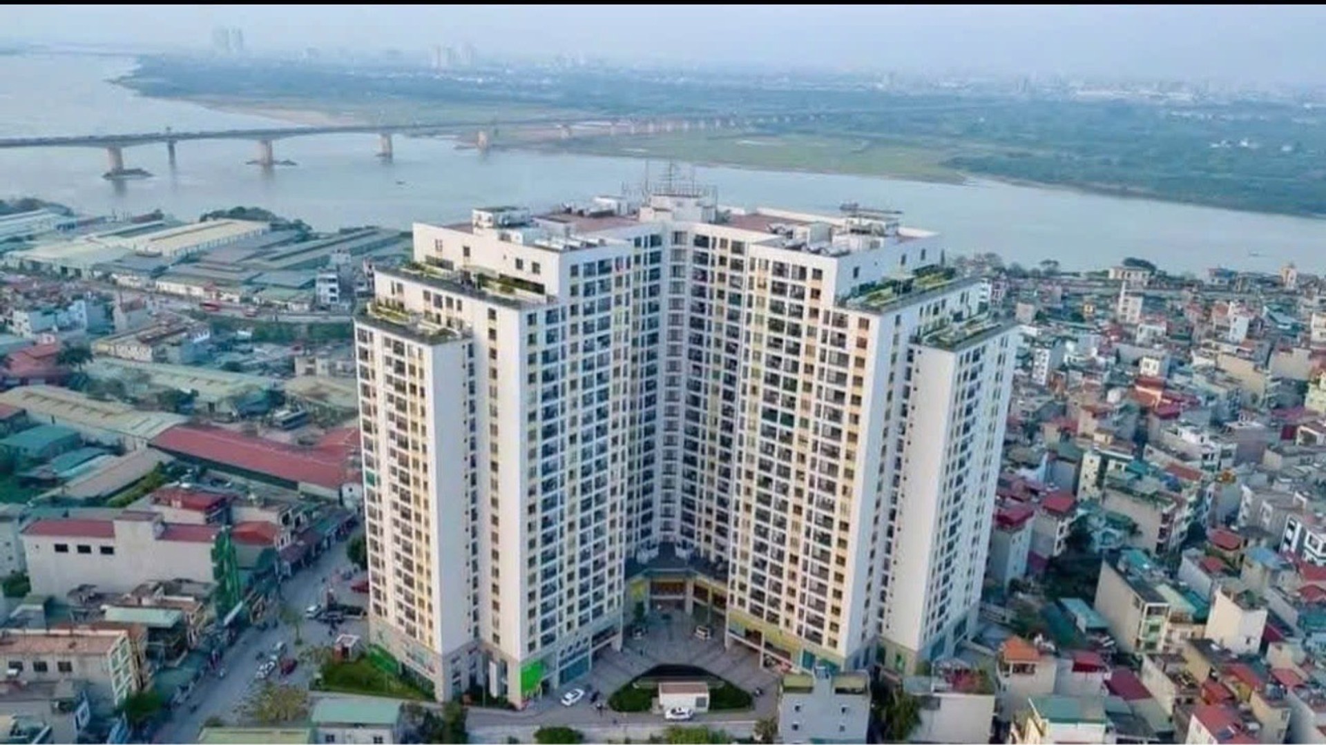 Bán nhà Vĩnh Hưng - diện tích 90m2 17 tầng - view sông Hồng - giá 7,5 tỷ
