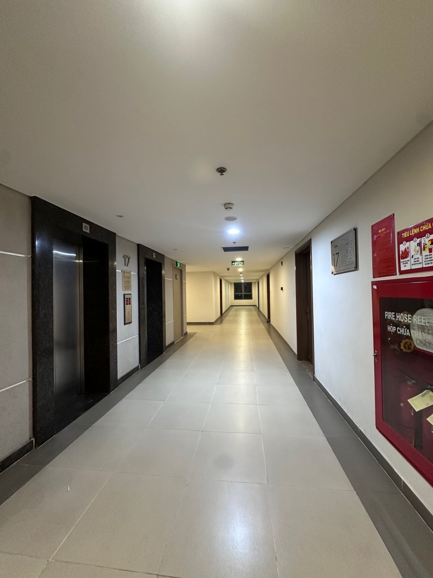 Bán nhà Vĩnh Hưng - diện tích 90m2 17 tầng - view sông Hồng - giá 7,5 tỷ
