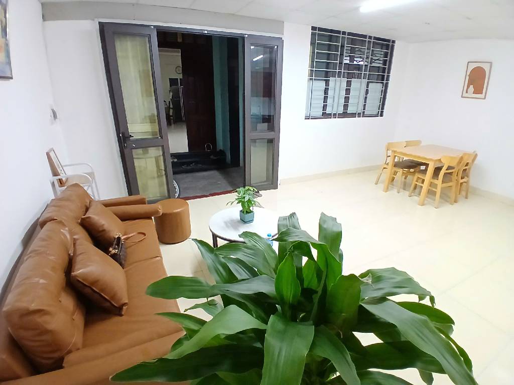 Bán nhà Định Công Hạ - diện tích 36m2 3 tầng - Gần ô tô - giá 2,99 tỷ