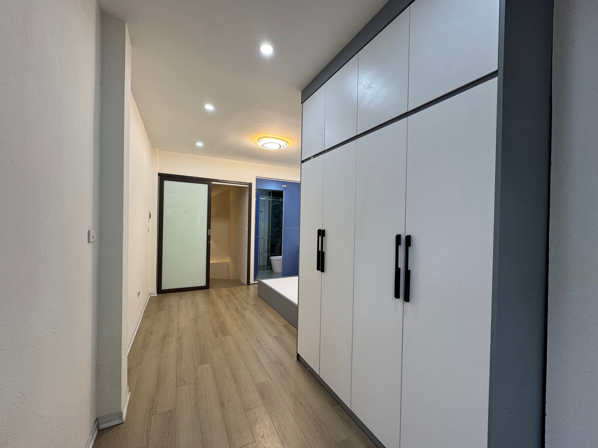 Bán nhà Hồng Mai - diện tích 25m2 5 tầng - Nhà mới full nội thất - giá 8,19 tỷ