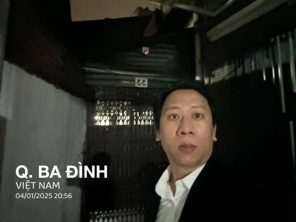 Bán nhà Bưởi - diện tích 308m2 1 tầng - Đất chia lô, toà chung cư mini - giá 42 tỷ