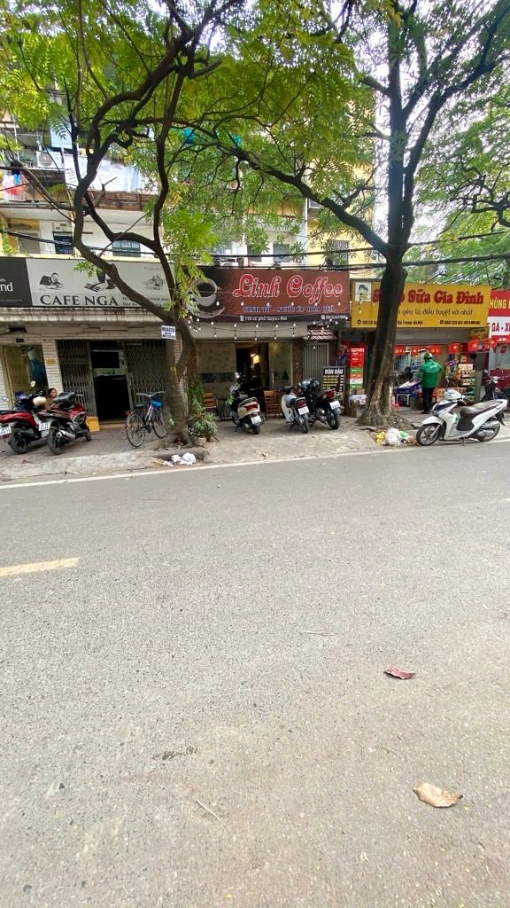 Bán nhà Quỳnh Mai - diện tích 60m2 1 tầng - Mặt phố vỉa hè kinh doanh sầm uất - giá 5,8 tỷ