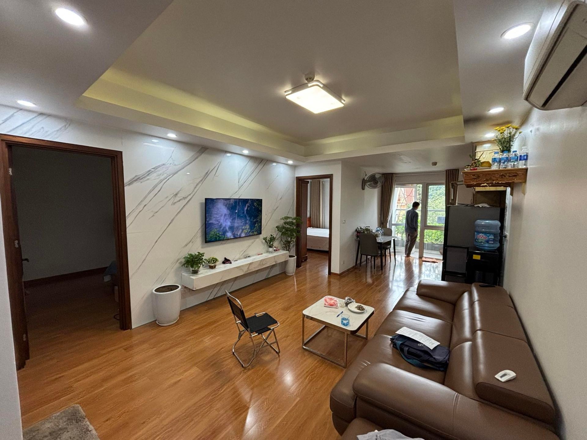 Bán nhà Trần Thủ Độ - diện tích 71m2 3 tầng - Căn hộ chung cư South Building - giá 5,68 tỷ
