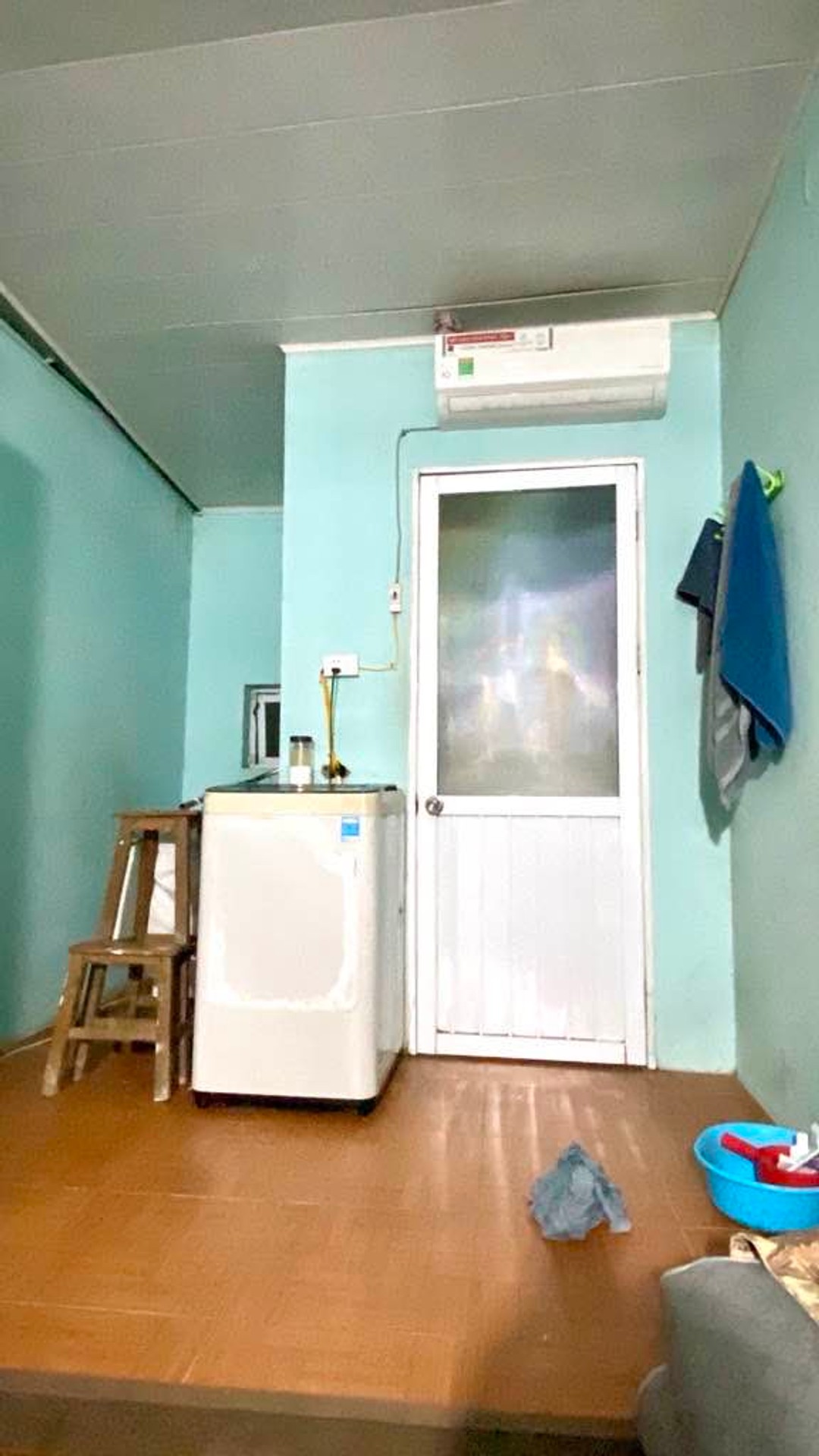 Bán nhà Đê Tô Hoàng - diện tích 16m2 3 tầng - Sổ đỏ riêng nở hậu - giá 2,85 tỷ