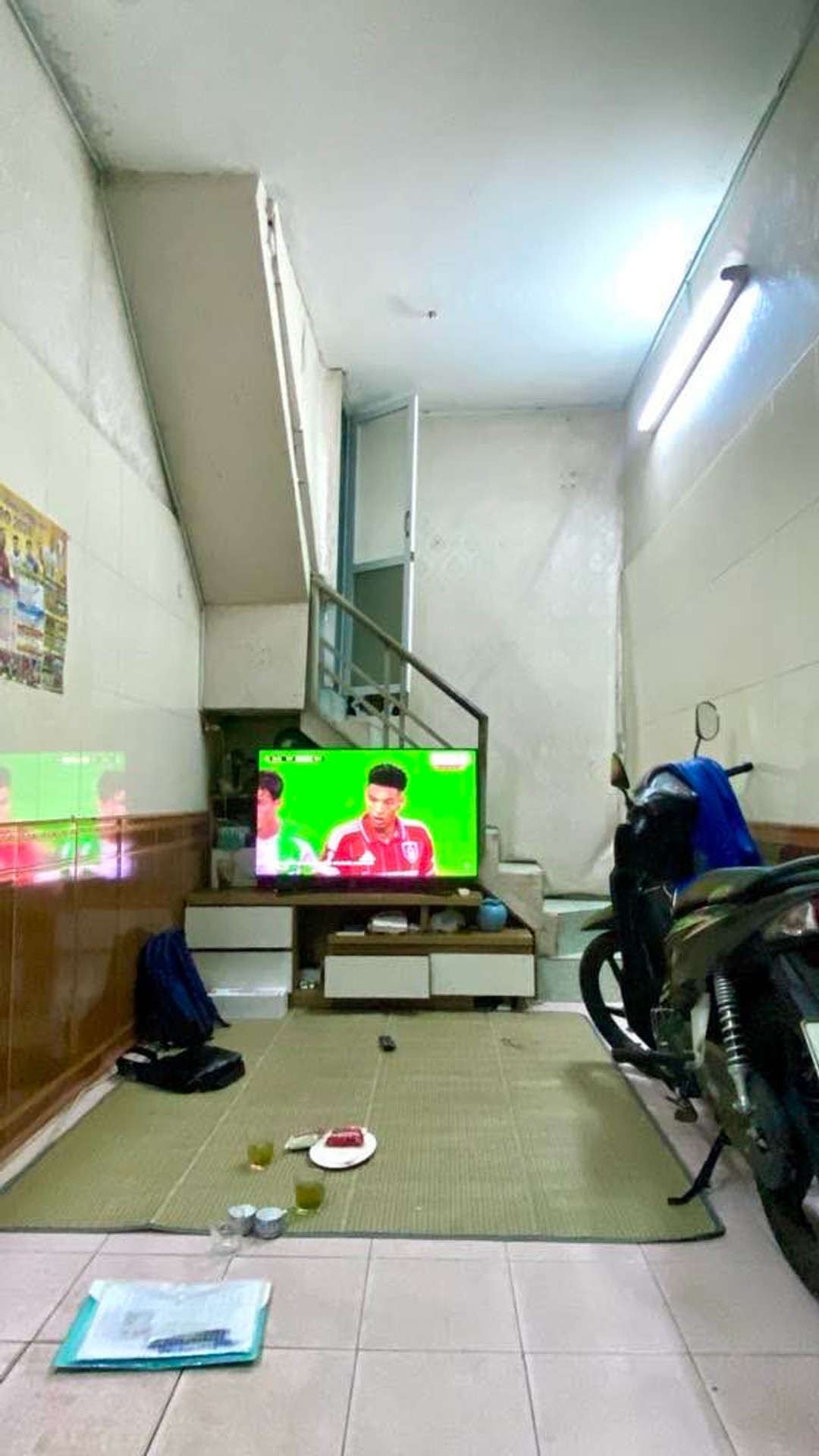 Bán nhà Đê Tô Hoàng - diện tích 16m2 3 tầng - Sổ đỏ riêng nở hậu - giá 2,85 tỷ