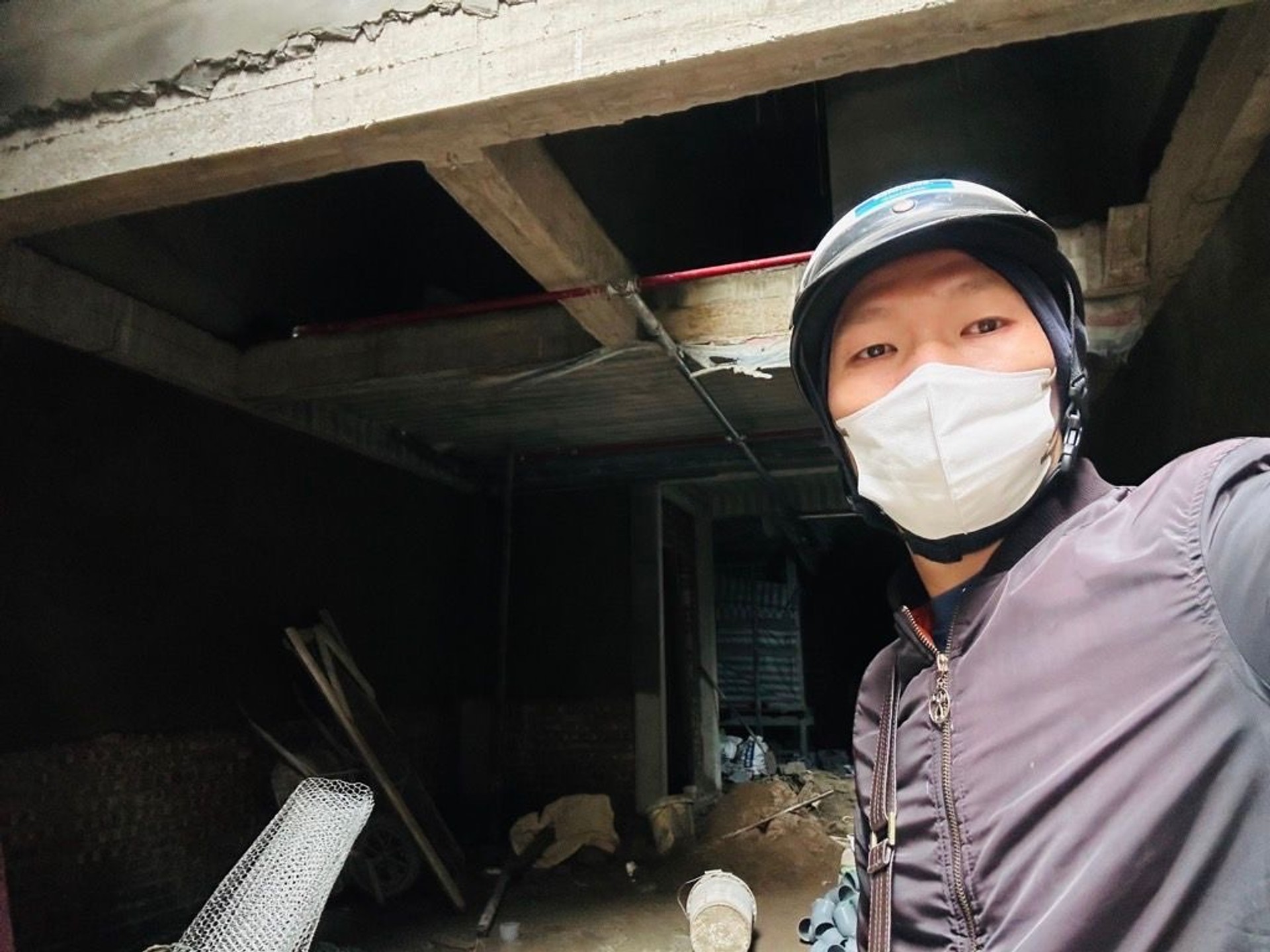 Bán nhà Đường Láng - diện tích 95m2 7 tầng - Nhà xây mới, ô tô tránh - giá 29,5 tỷ