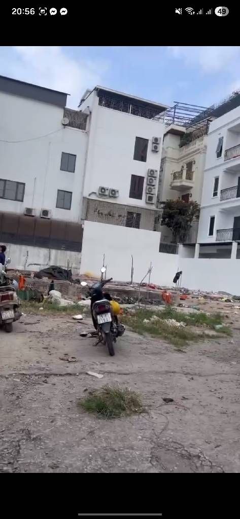 Bán nhà Tây Nam Linh Đàm - diện tích 177m2 1 tầng - Lô đất đẹp, phù hợp xây tòa nhà kinh doanh - giá 51,5 tỷ