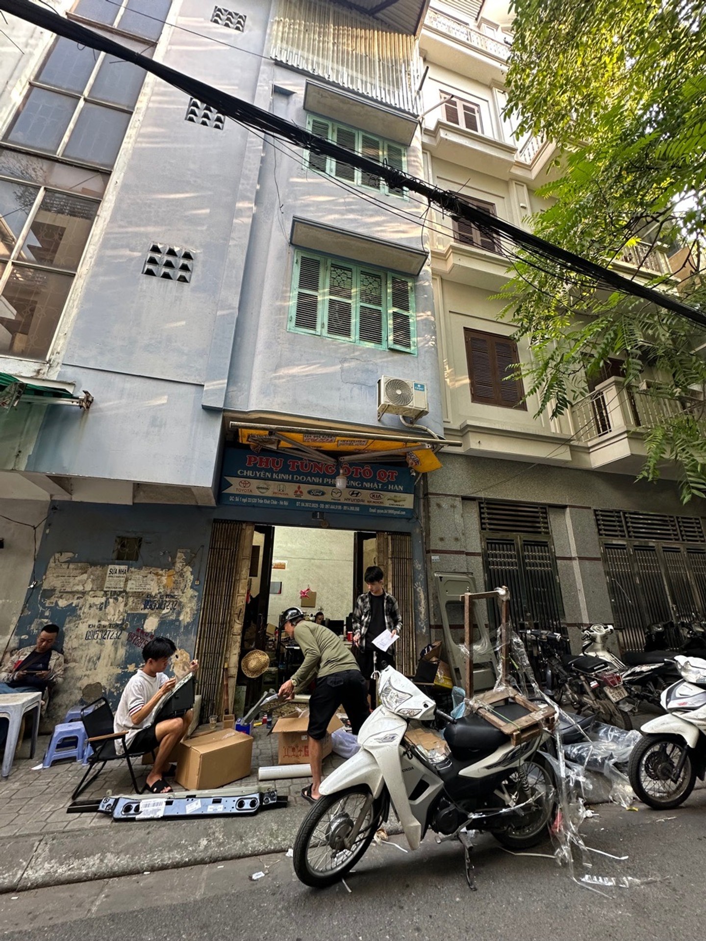 Bán nhà Trần Khát Chân - diện tích 17m2 4 tầng - Ô TÔ - giá 7,7 tỷ