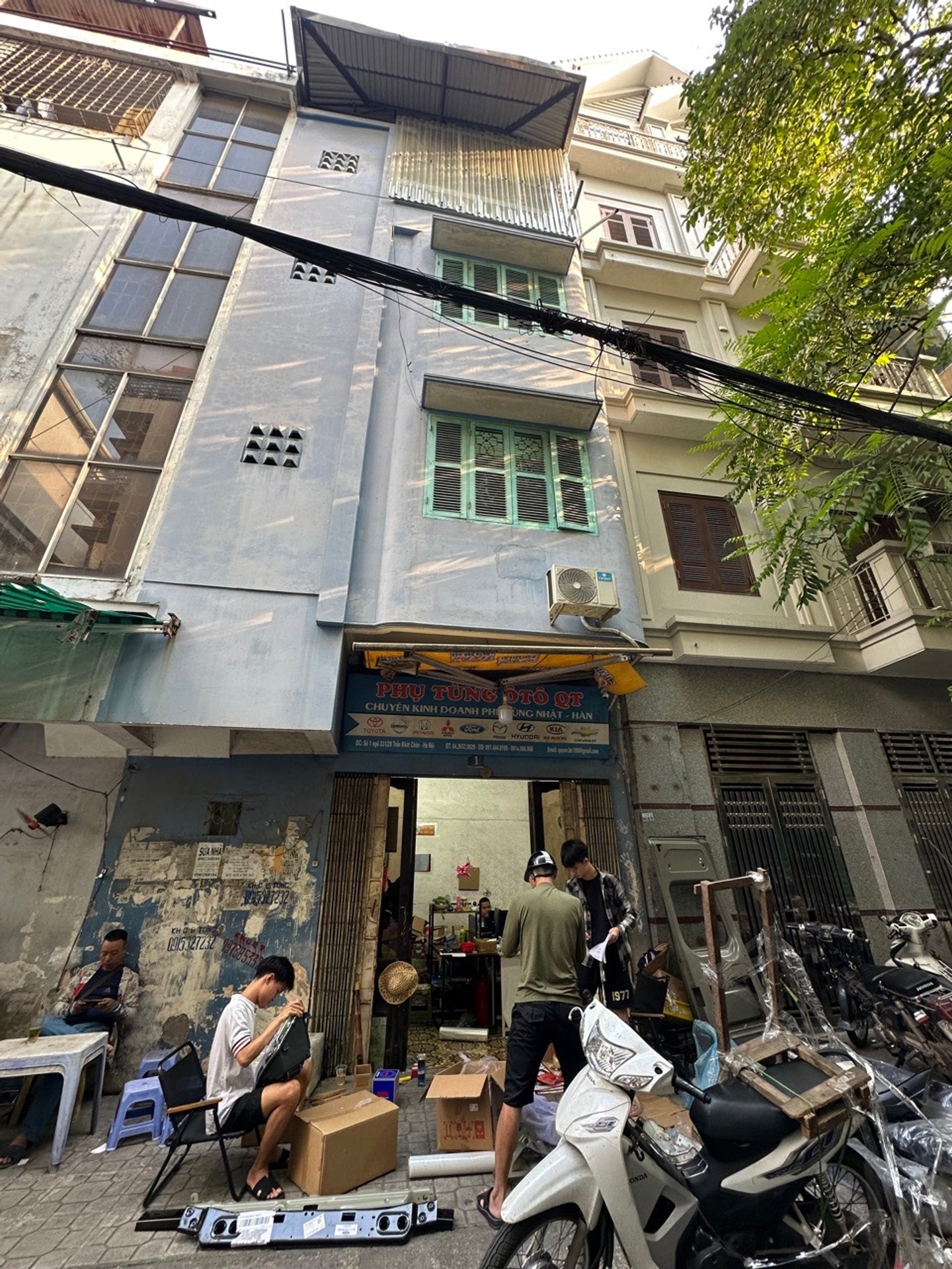 Bán nhà Trần Khát Chân - diện tích 17m2 4 tầng - Ô TÔ - giá 7,7 tỷ