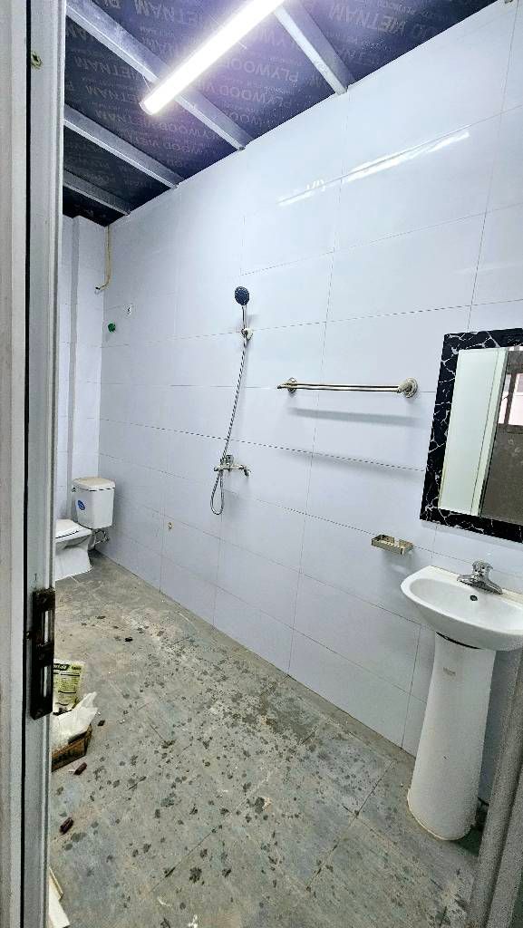 Bán nhà Kim Giang - diện tích 48m2 2 tầng - Lô góc, kinh doanh - giá 9,5 tỷ
