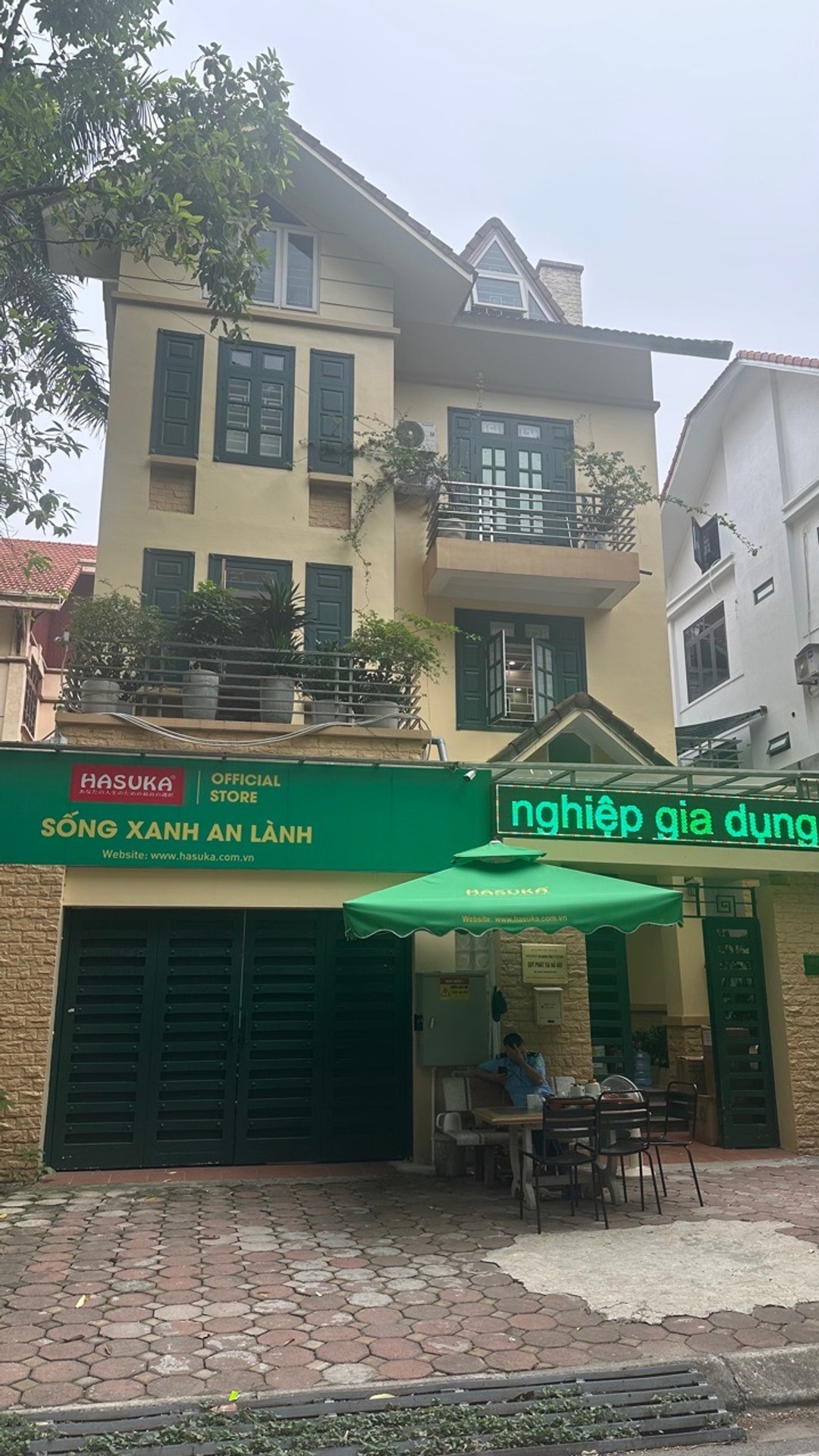 Bán nhà Bắc Linh Đàm - diện tích 195m2 4 tầng - Biệt thự đơn lập - giá 62,5 tỷ