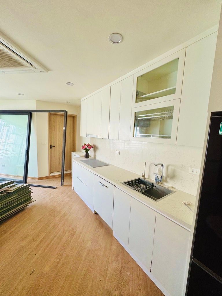 Bán nhà Chung Cư Nơ 9B - diện tích 79m2 1 tầng - Sổ đỏ chính chủ - giá 6,8 tỷ