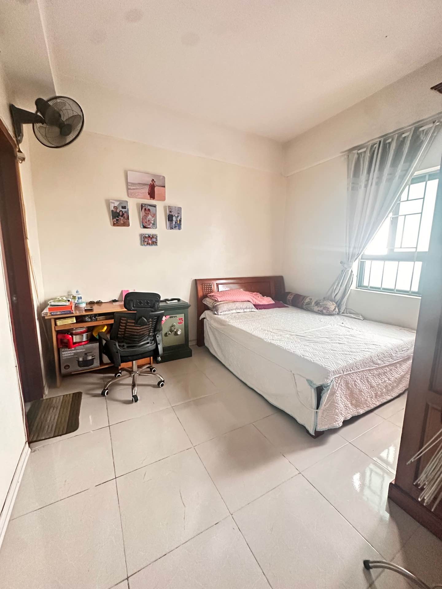 Bán nhà Linh Đàm - diện tích 74m2 31 tầng - Lô góc - giá 4 tỷ