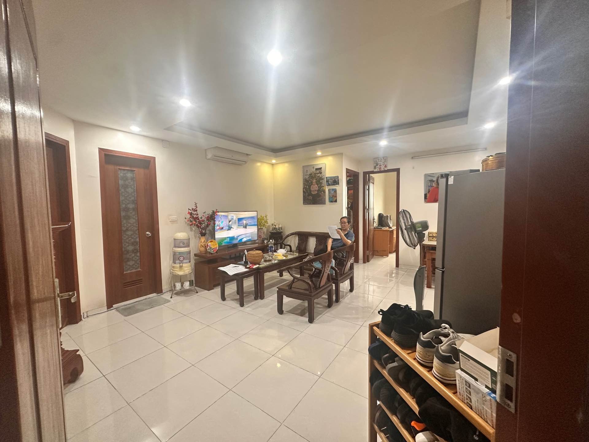Bán nhà Linh Đàm - diện tích 74m2 31 tầng - Lô góc - giá 4 tỷ