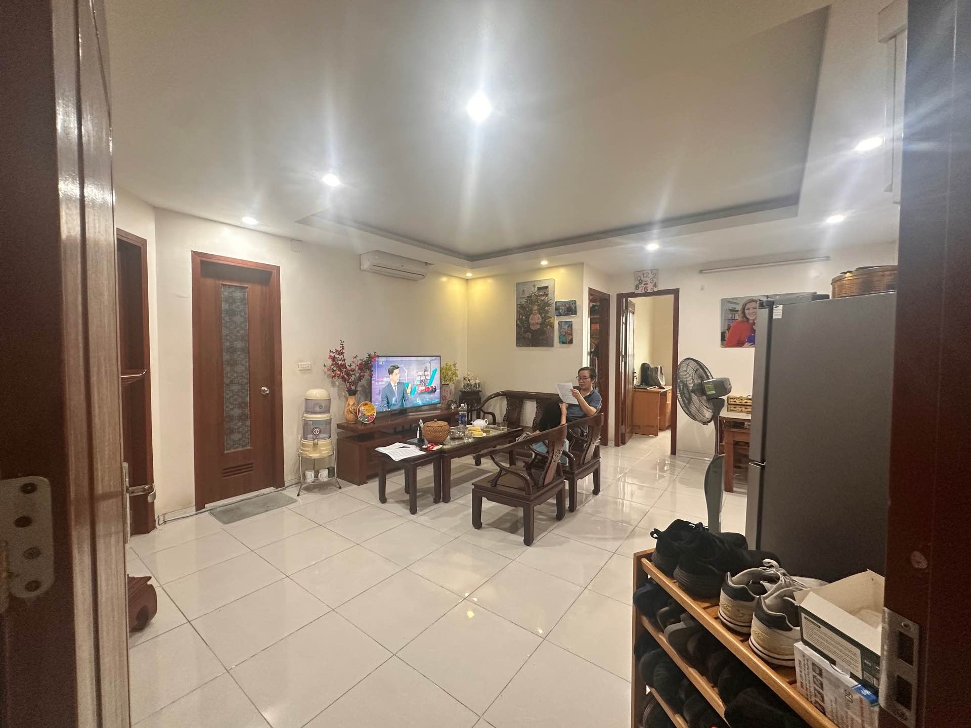 Bán nhà Linh Đàm - diện tích 74m2 31 tầng - Lô góc - giá 4 tỷ