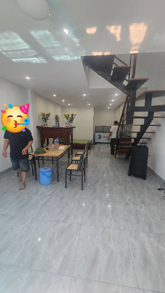 Bán nhà Ngõ 5 - diện tích 50m2 2 tầng - Nhà xây mới, gần chợ Tân Khai - giá 2,75 tỷ